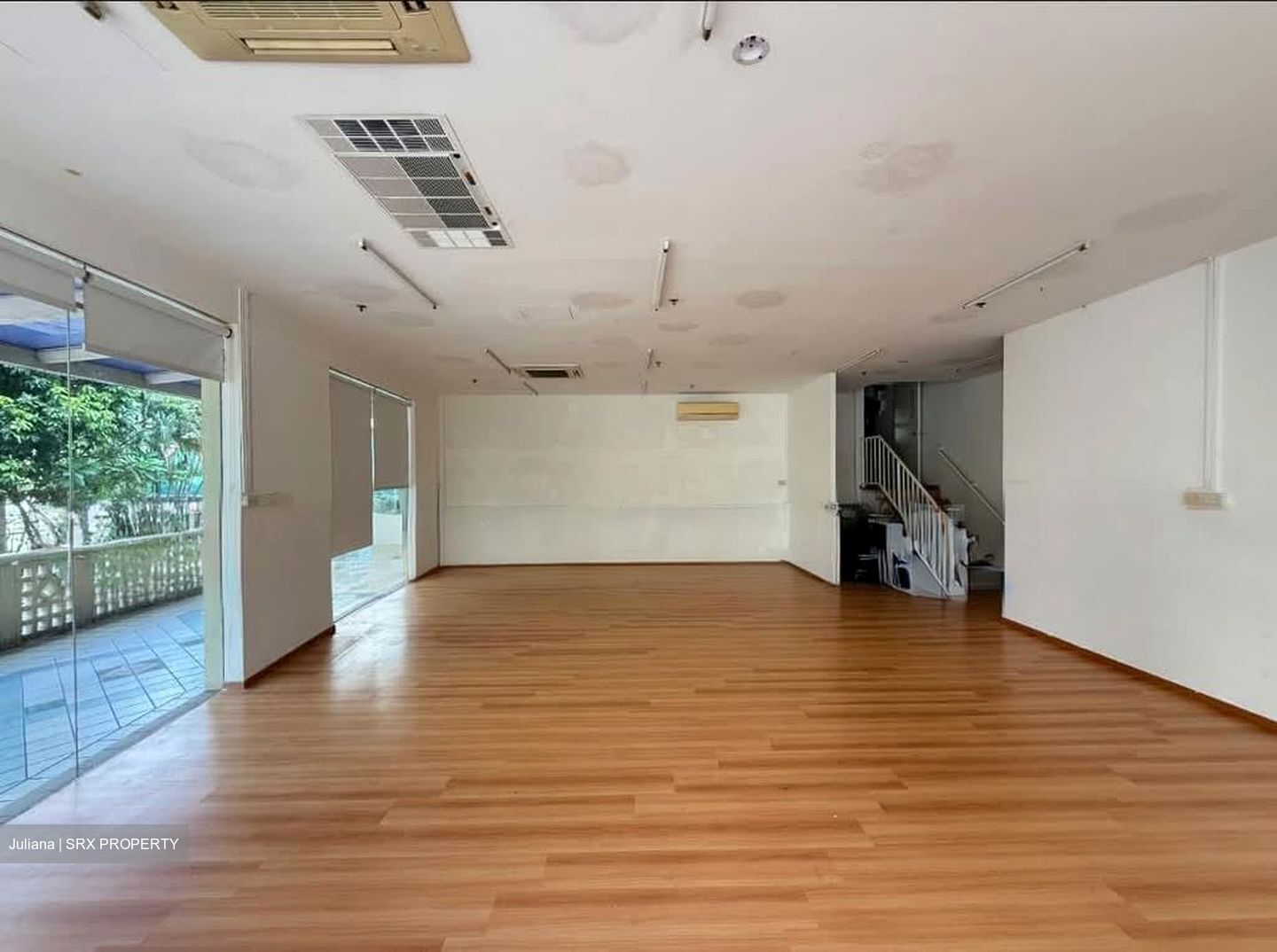 Kingston Terrace (D14), Retail #604865071